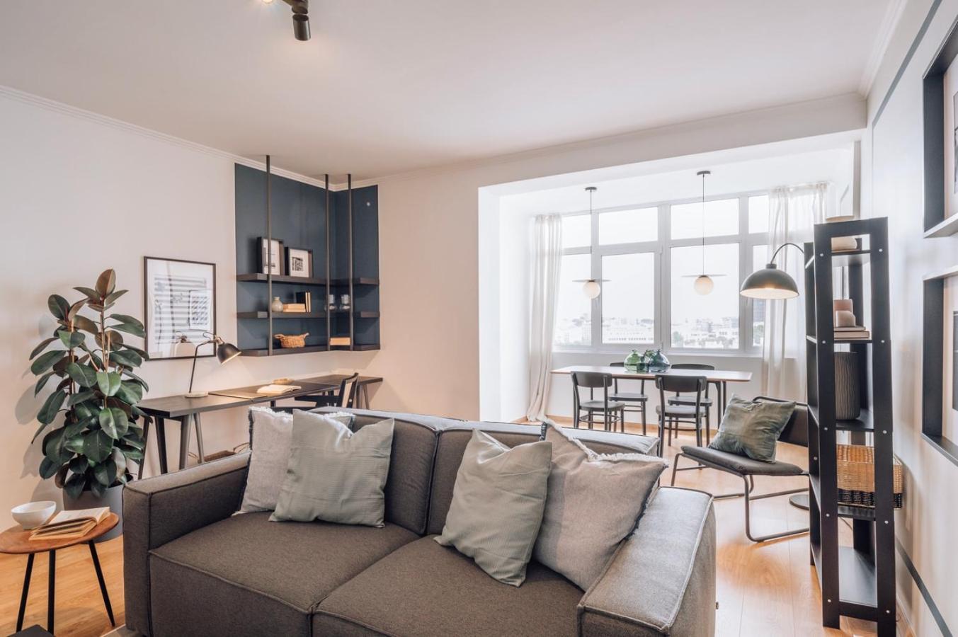 Herbert - 2 Bedrooms And Balcony In Areeiro *